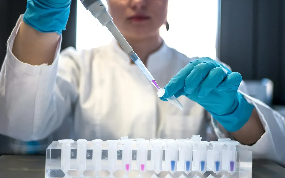 Pipetting samples for RT-qPCR